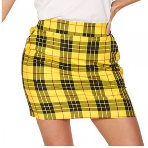 Royal & Awesome Loud McLeod Skort black yellow plaid tartan print golf 10